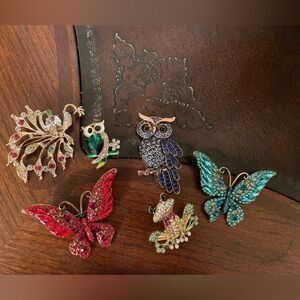 Collection of Brooches/ Pins